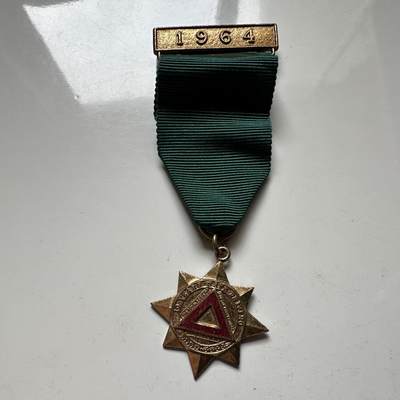 🌹外币初藏🌹🐯2026年第15场  每周二四六晚8️⃣点 接代拍 - 英国1964年勋章 铜质红珐琅