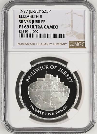 S&S Numismatic世界钱币-拍卖 第120期  - 泽西岛1977年 伊丽莎白二世女皇登机25周年 25便士精制纪念银币 28.28克925银 NGC PF68UC