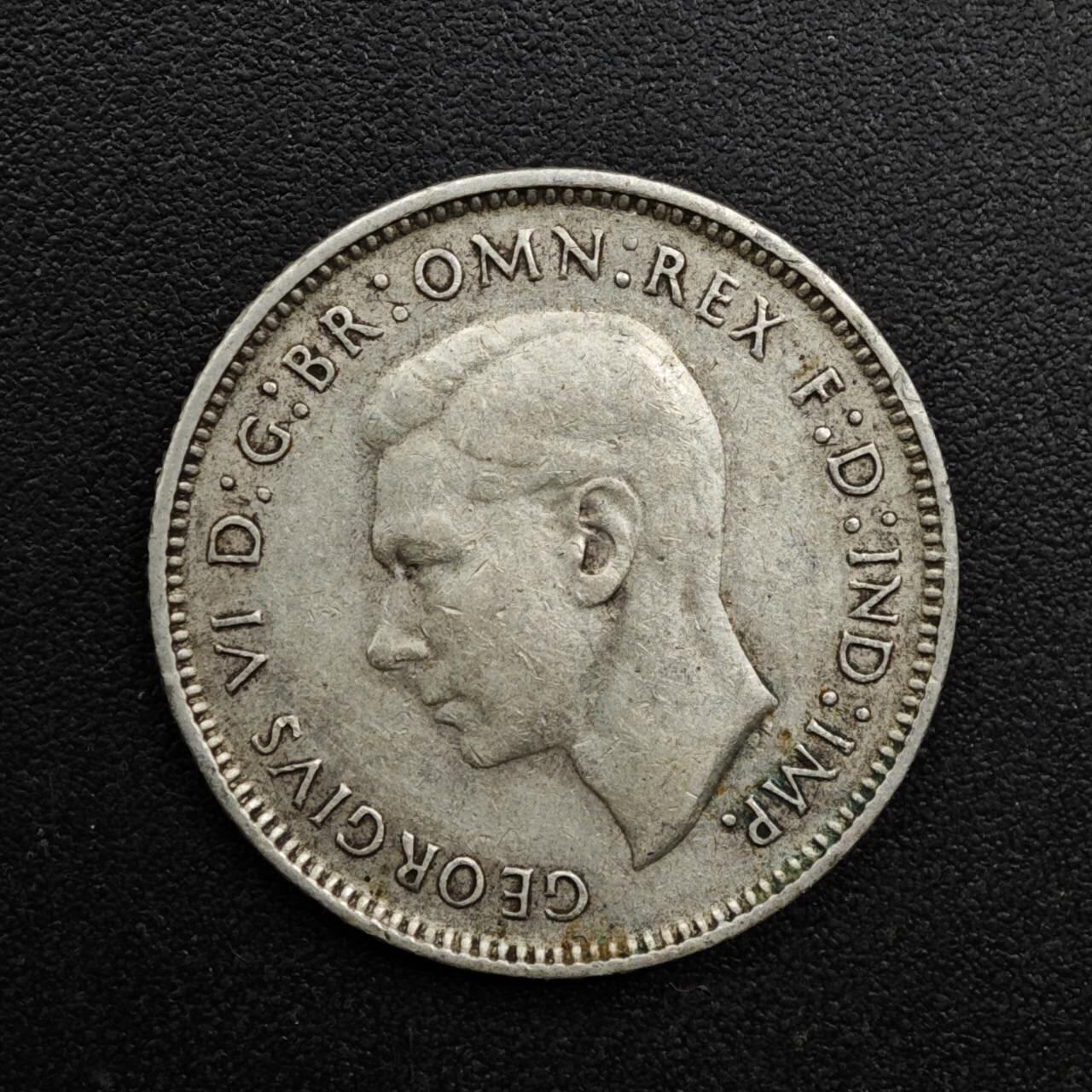 【淘币小摊】实时拍第八百六十三拍   小银币散币场   年前最后一周 之前的预留小年前全部发出 请更换最新收货地址  澳大利亚1944年乔治六世6便士银币