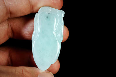 上海都达杂项专场四十七【全场包邮】  天然冰糯种翡翠（A货）精雕《佛手》挂件90-8