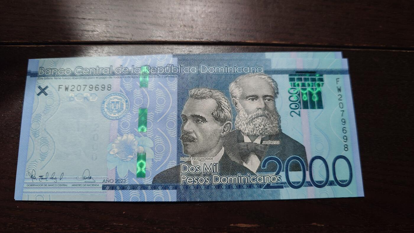 【新年十二拍】世界钱币～微拍第233期暨2026年第12期  多款老库存低价起拍