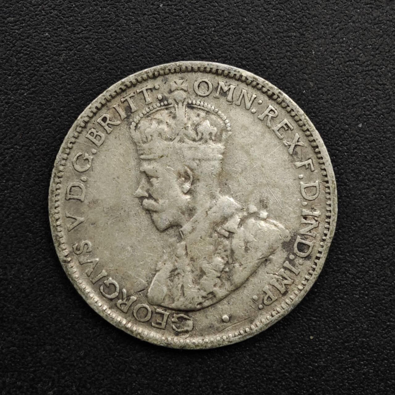 【淘币小摊】实时拍第八百六十三拍   小银币散币场   年前最后一周 之前的预留小年前全部发出 请更换最新收货地址  澳大利亚1935年乔治五世6便士银币