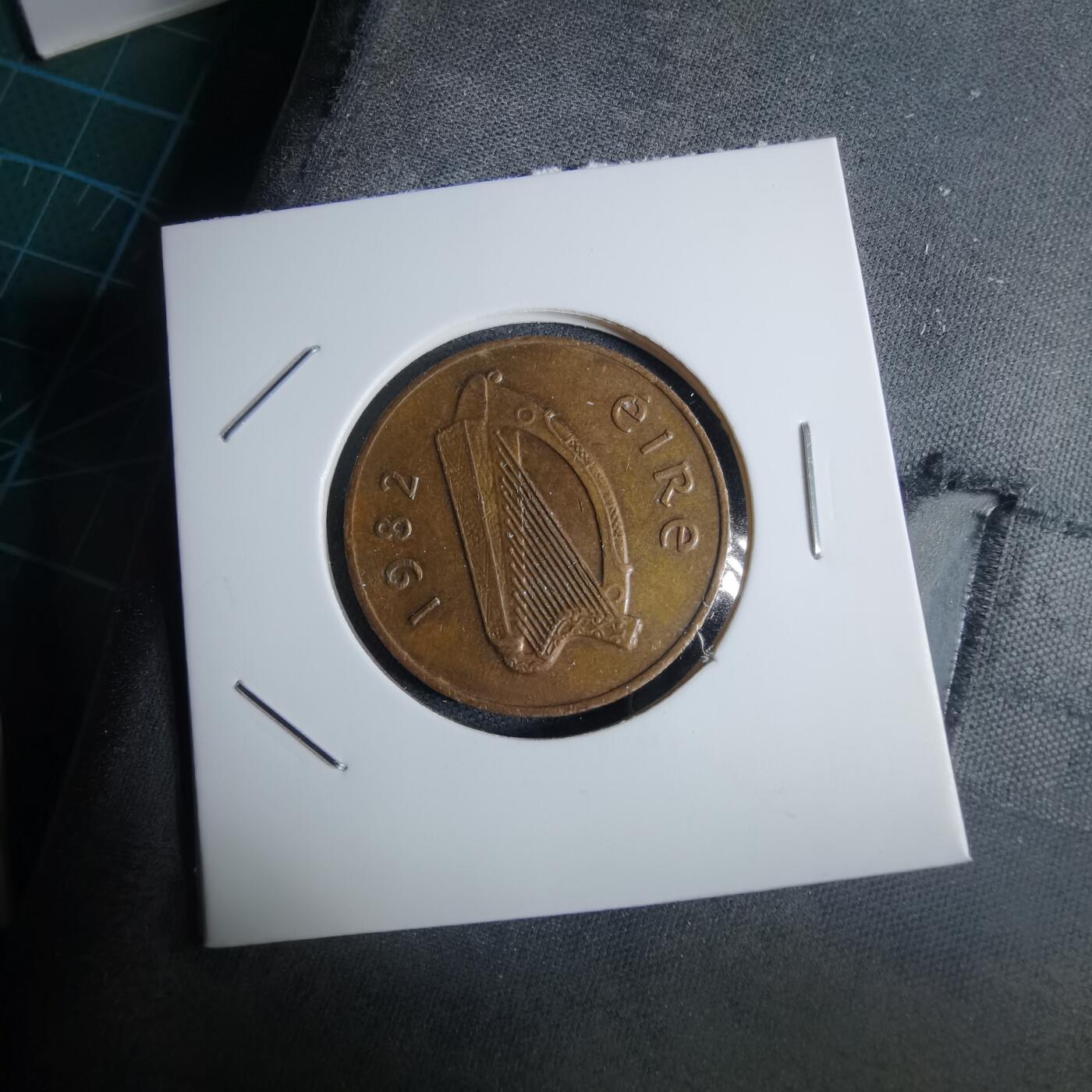 沼泽如烟--第983场 爱尔兰1982年2便士