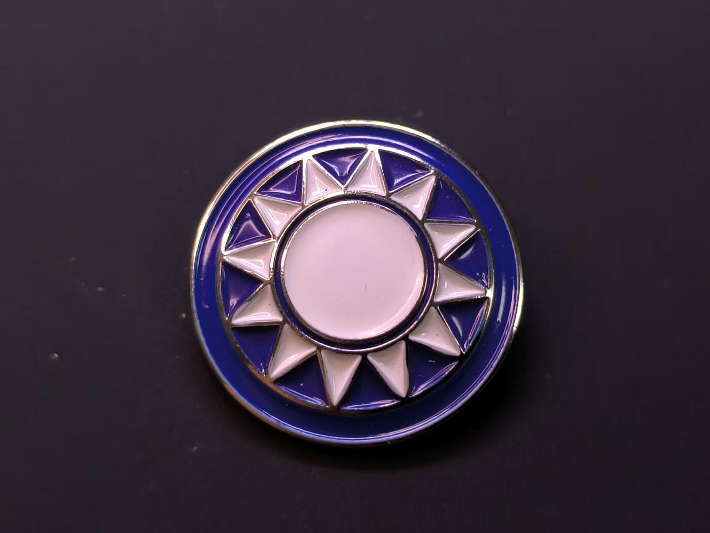 （店主清仓 大量自藏 制服徽章盛宴）罗岚⭐爱藏⭐甄选专拍第五场-分享拍场赚佣（实体经营） 中华人民共和国台湾地区不知名GM党党徽证章一枚