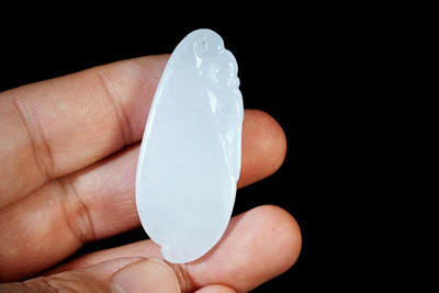 上海都达杂项专场四十七【全场包邮】  天然冰种翡翠（A货）精雕《多子多福》挂件90-12