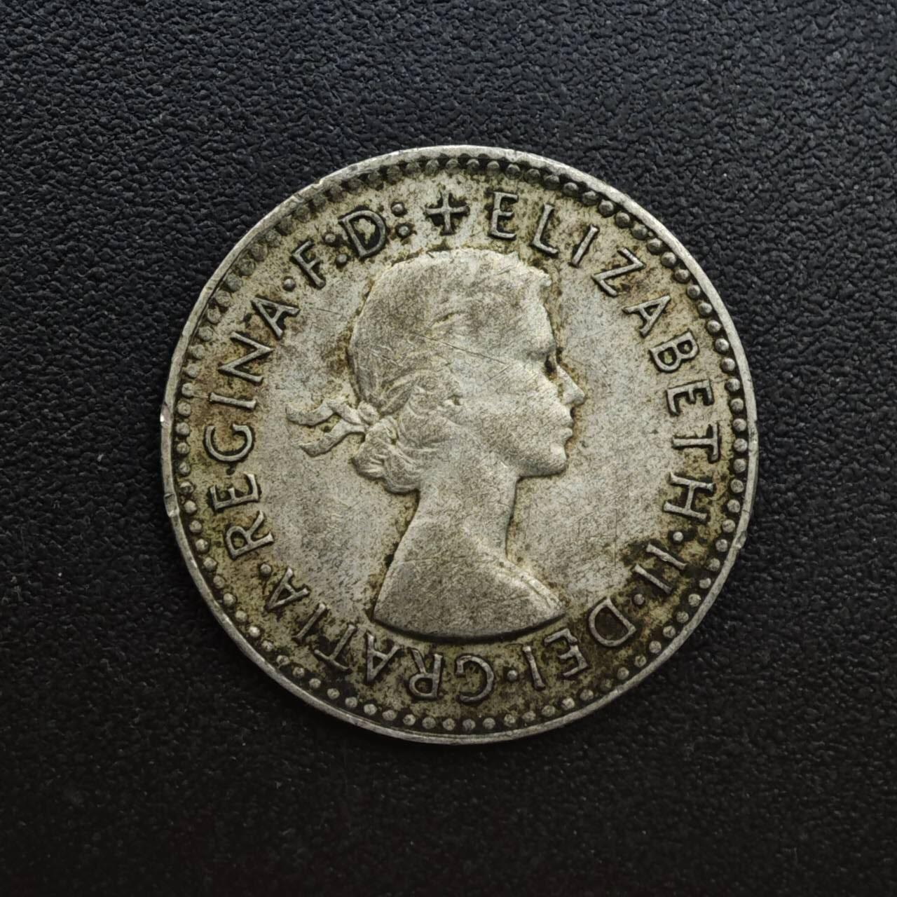 【淘币小摊】实时拍第八百六十三拍   小银币散币场   年前最后一周 之前的预留小年前全部发出 请更换最新收货地址  澳大利亚1955年伊丽莎白二世3便士银币