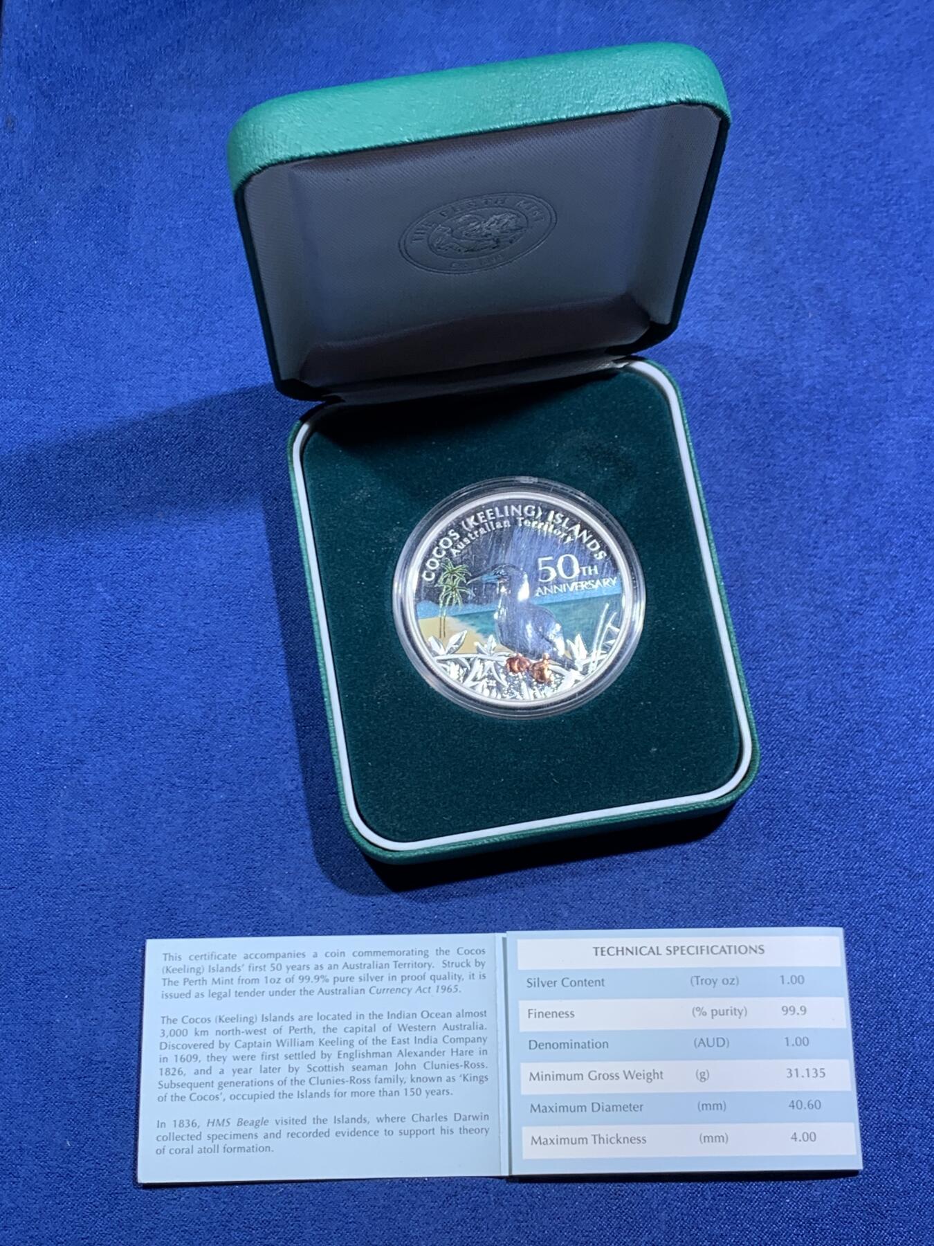 《竞宝斋》第464场 周日，周一，周二，3场连拍 （全场包邮）欢迎送拍 2005年澳大利亚1元彩色精制银币 科科斯群岛并入澳大利亚50周年 1盎司999银 发行量：7千5百 盒证全