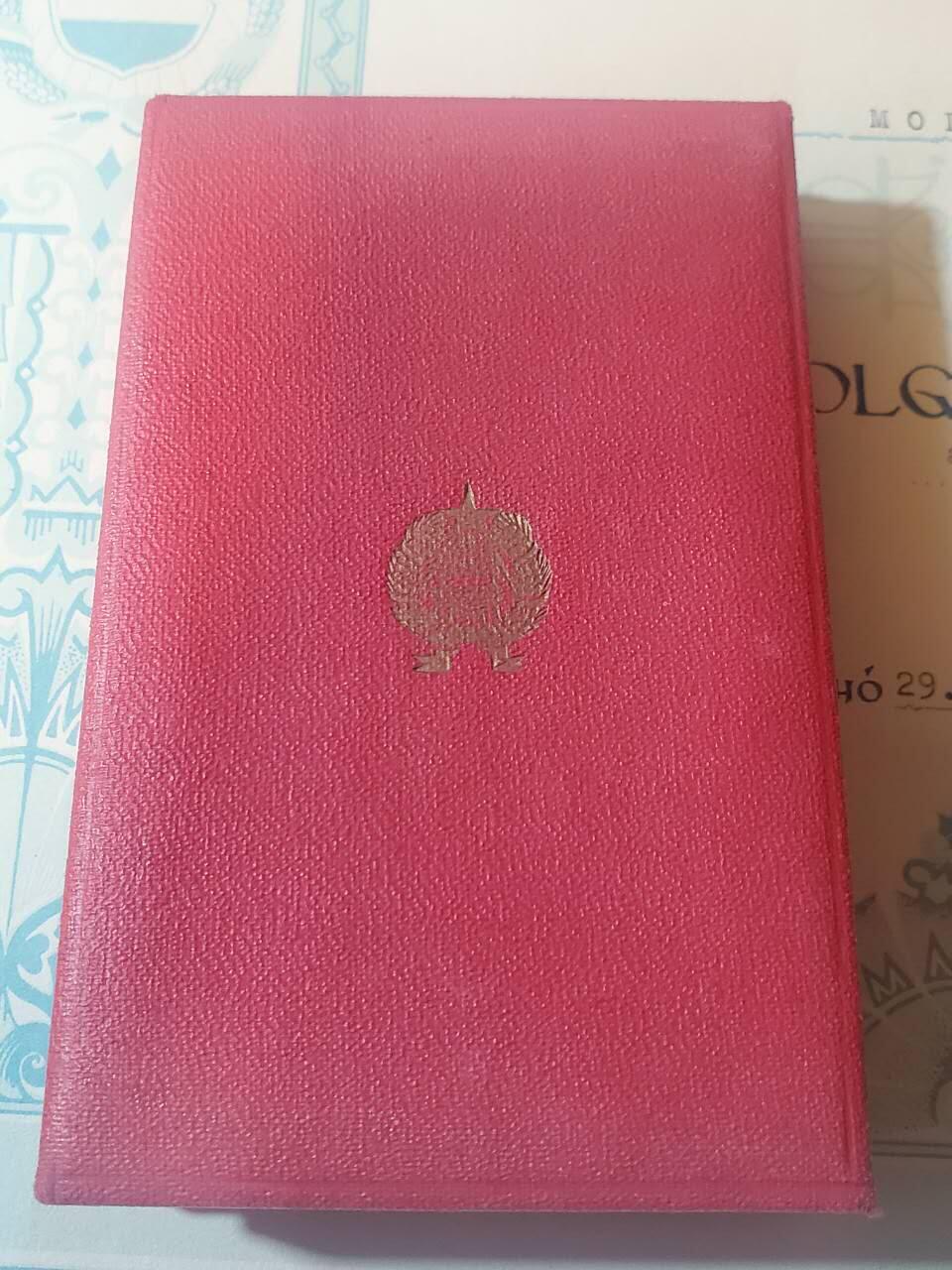 韵星假日军品类拍卖第三十九期暨默多克中校夫妇专场 -- Rimey Holidays Militaria Auction 39 & The Modoks Collection  匈牙利人民共和国默多克中校铜级为祖国服役奖章带盒略章一套好品早期