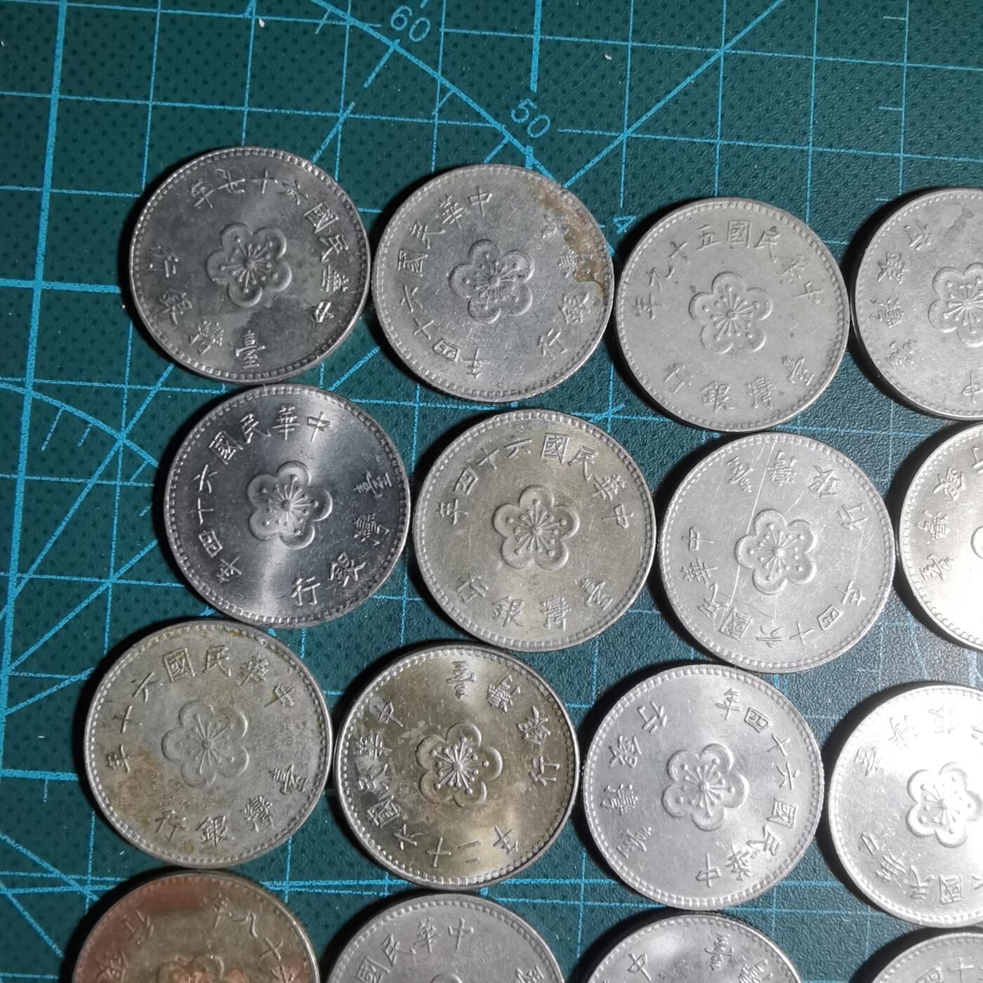 沼泽如烟--第983场 民国三十六枚