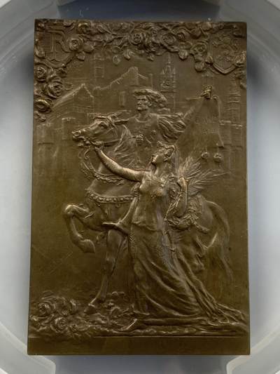 掌中浮雕-藏着的欧洲第052场 - 1913年比利时根特世博会法国参展纪念矩形铜章，52*80mm