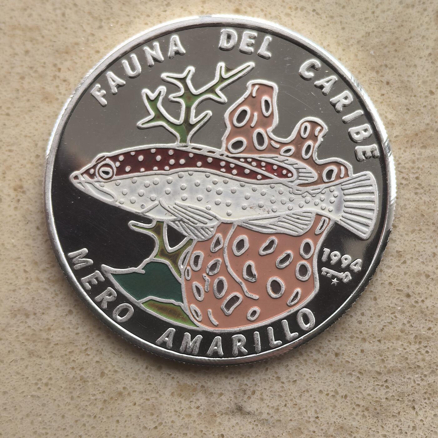 道一币馆币章第一百六十五场 古巴1994年加勒比海动物群-五彩黄鲈10比索精制银币  20g 999S