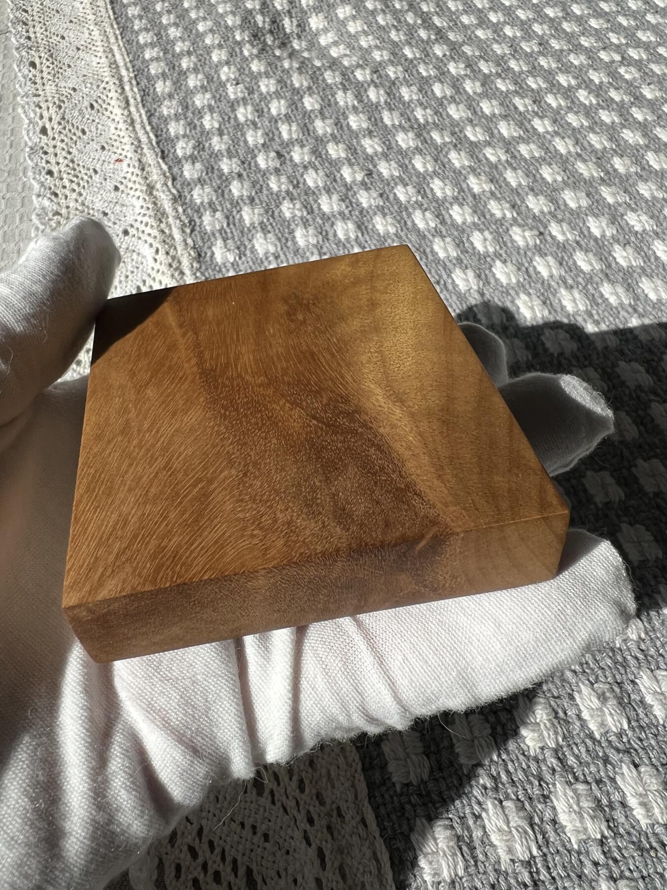 零元拍：A35金丝楠平安无事牌，3D立体水波香喷喷的小金砖，金光闪闪，77.5/6916.5MM