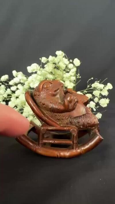 零元拍：黄杨木雕：乐逍遥（古法旧化非科技旧化），60/37.5/54MM，就这么可耐