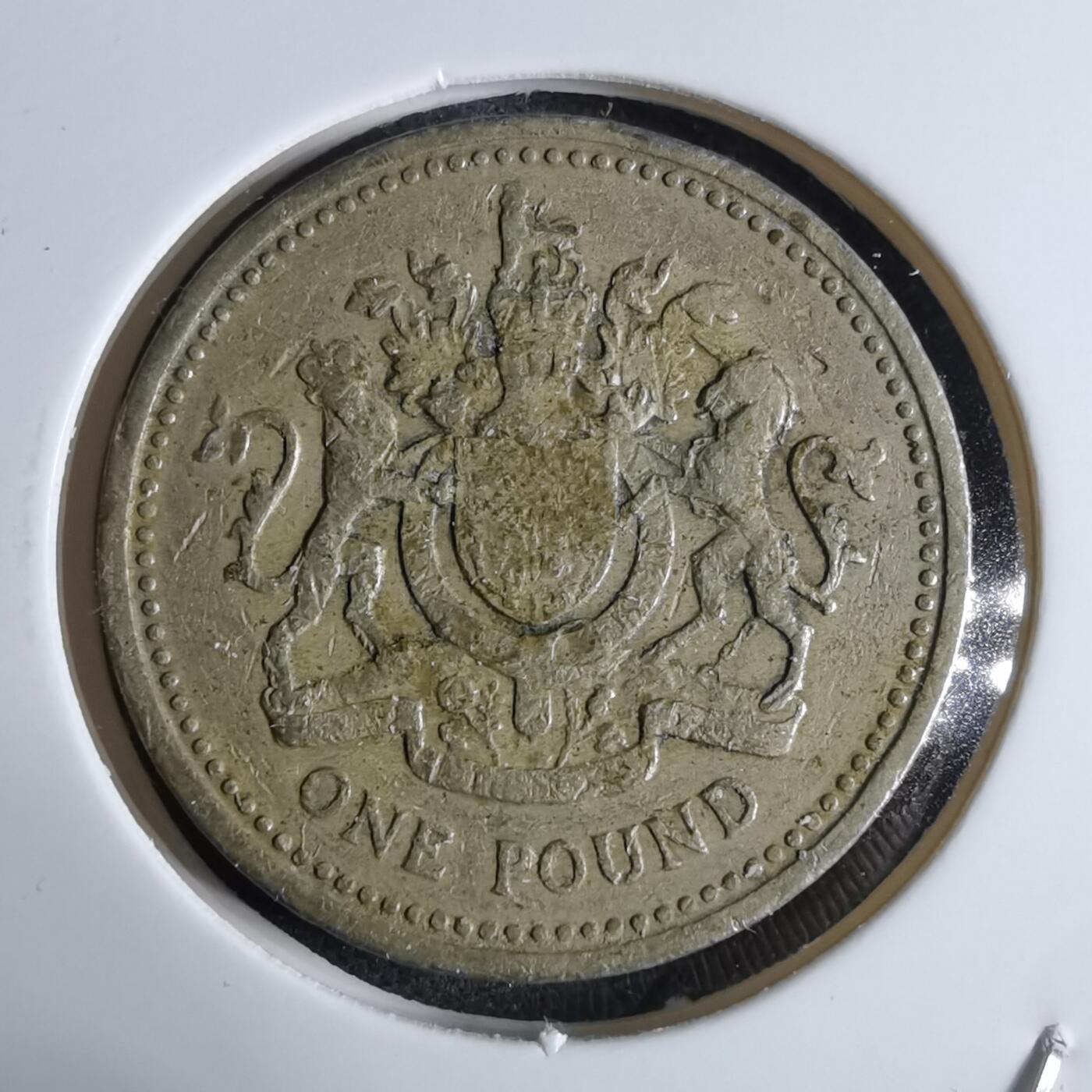 沼泽如烟--第983场 英国1983年一磅