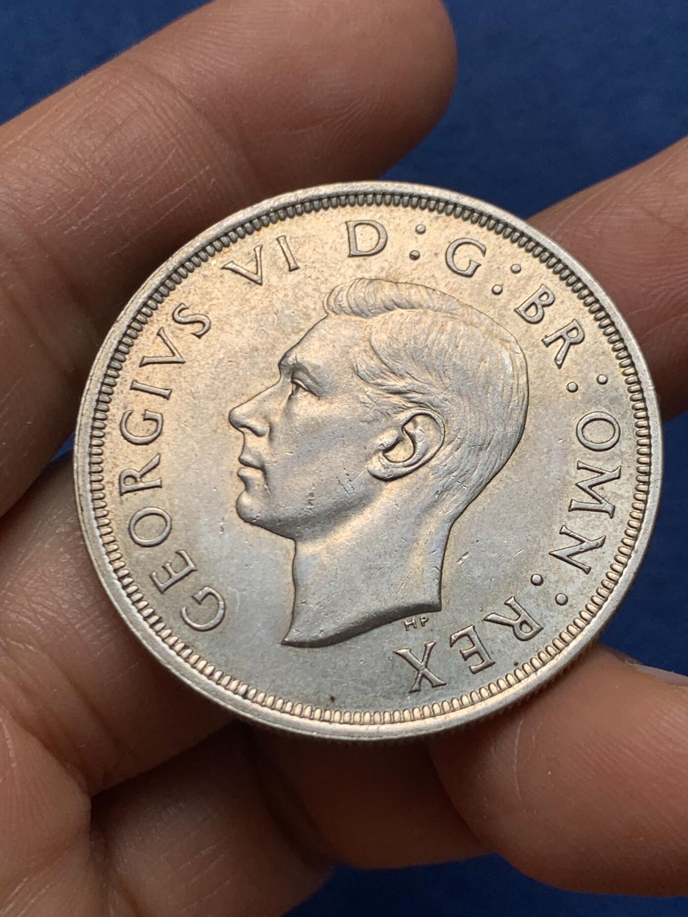 《竞宝斋》第464场 周日，周一，周二，3场连拍 （全场包邮）欢迎送拍 英国1937年乔治六世登基纪念1克朗银币 带光好品