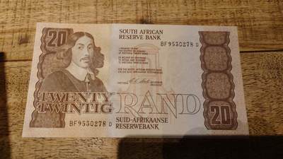 【新年十二拍】世界钱币～微拍第233期暨2026年第12期  多款老库存低价起拍 - 老版南非20兰特 全新绝品无4尾号278