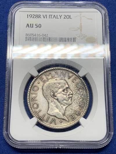 《竞宝斋》第464场 周日，周一，周二，3场连拍 （全场包邮）欢迎送拍 - NGC AU50 意大利1928年裸男20里拉银币