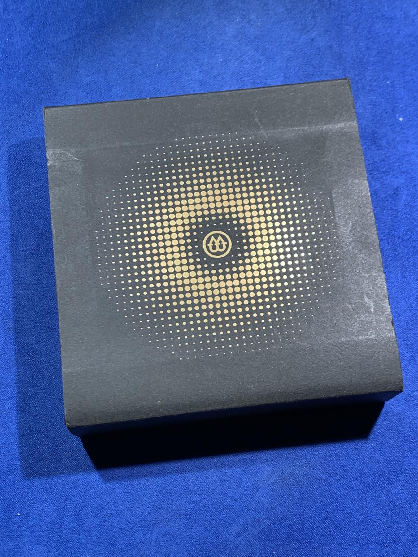 《竞宝斋》第464场 周日，周一，周二，3场连拍 （全场包邮）欢迎送拍 喀麦隆2021年2000中非法郎仿古镀金银币 马头鱼尾海怪 62.2克999银 发行量：500 盒证全