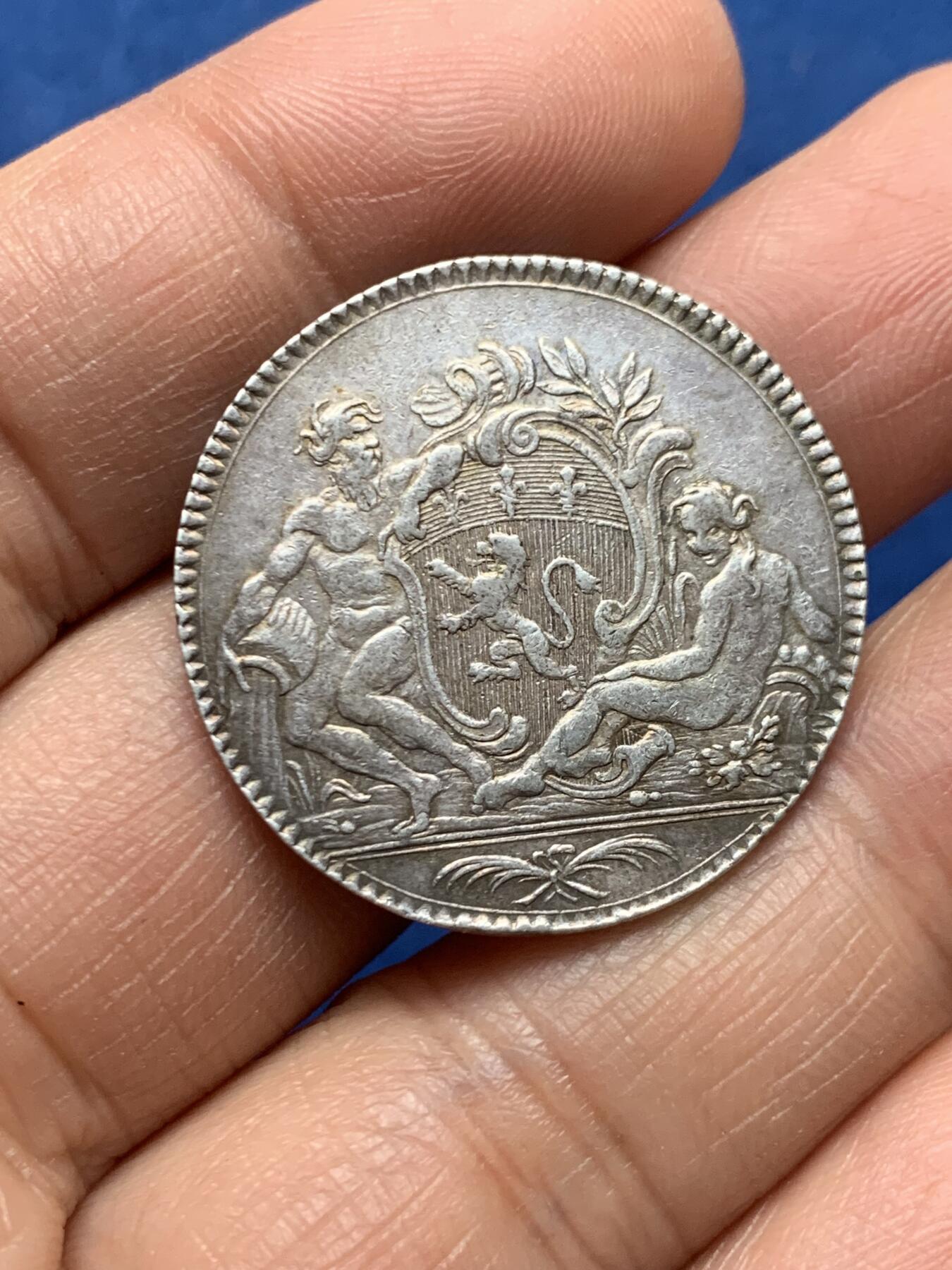 《竞宝斋》第464场 周日，周一，周二，3场连拍 （全场包邮）欢迎送拍