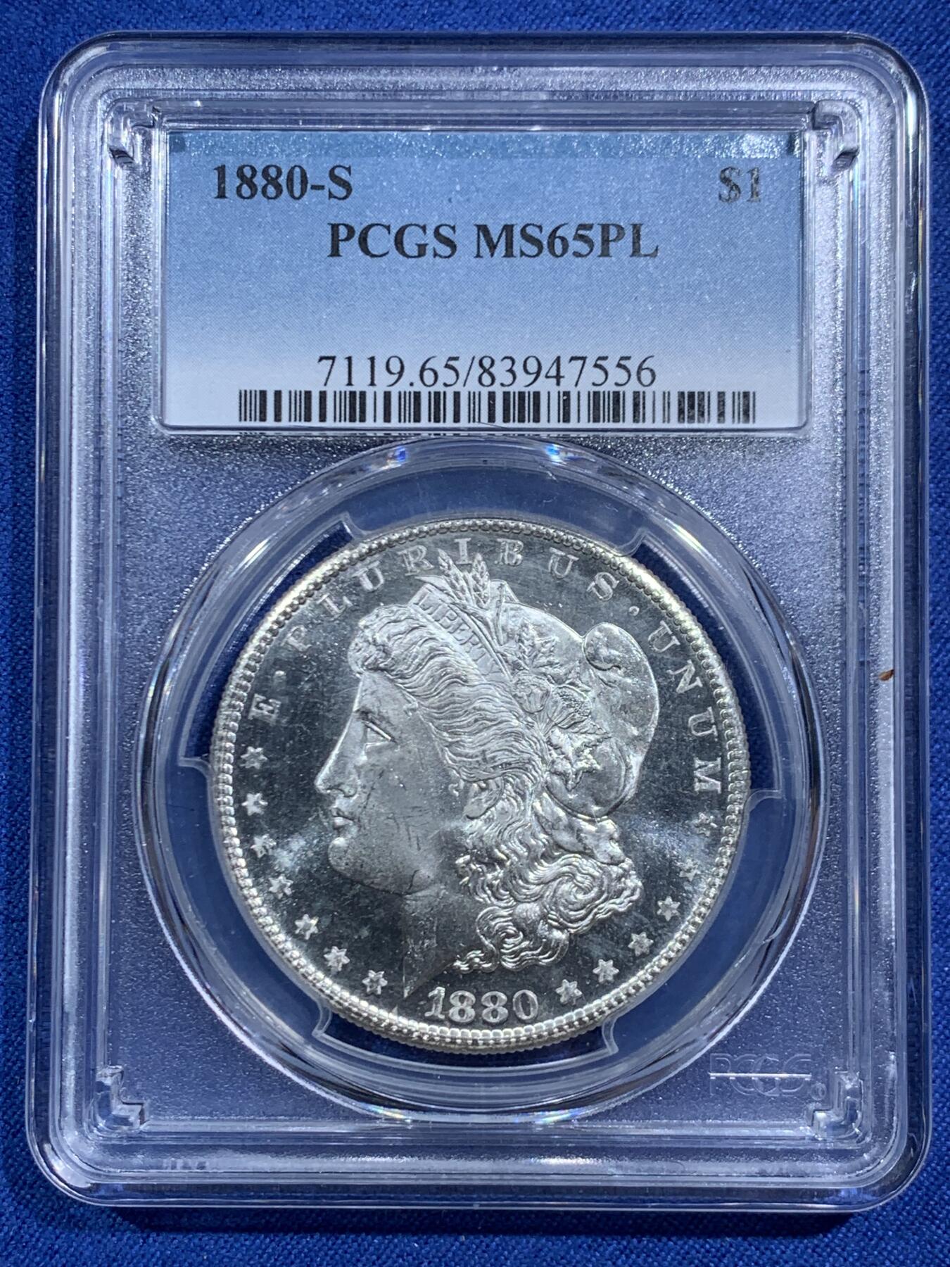 《竞宝斋》第464场 周日，周一，周二，3场连拍 （全场包邮）欢迎送拍 PCGS MS65PL 美国 1880年 1美元 摩根银币 高分+PL类精致 超强转光 收藏一步到位