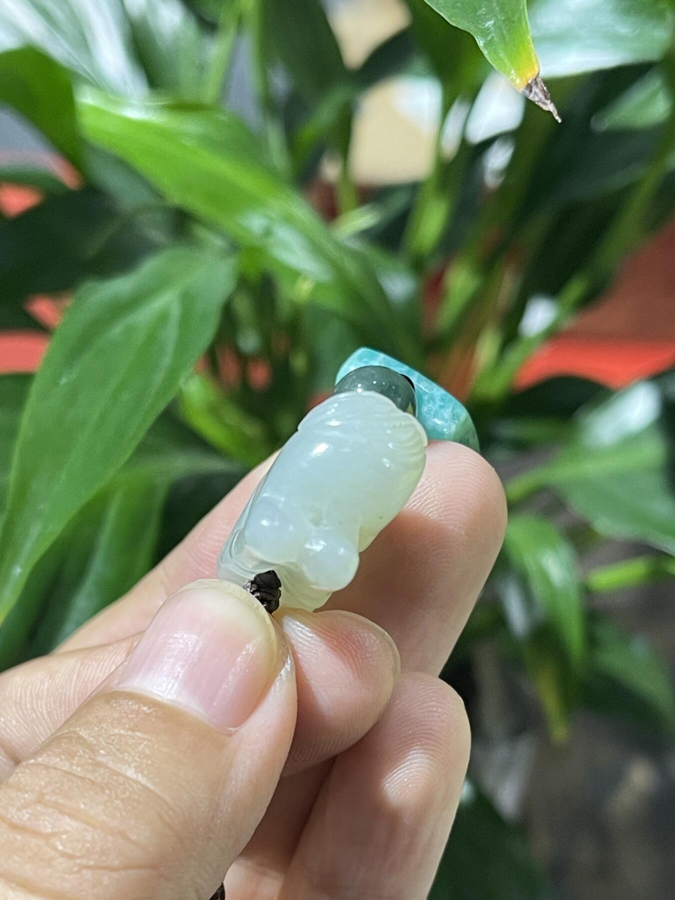 和田玉籽料手工挂饰 和田玉马上有钱