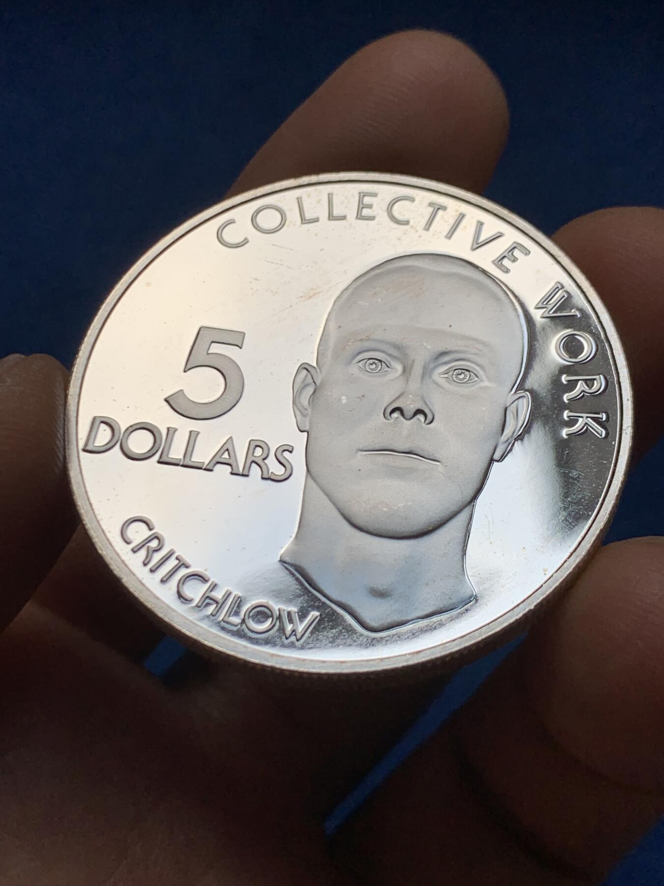 《竞宝斋》第464场 周日，周一，周二，3场连拍 （全场包邮）欢迎送拍 圭亚那1978年5元精制大银币，镜面效果强烈，套币中拆出，37.3克大银币，50%含银量