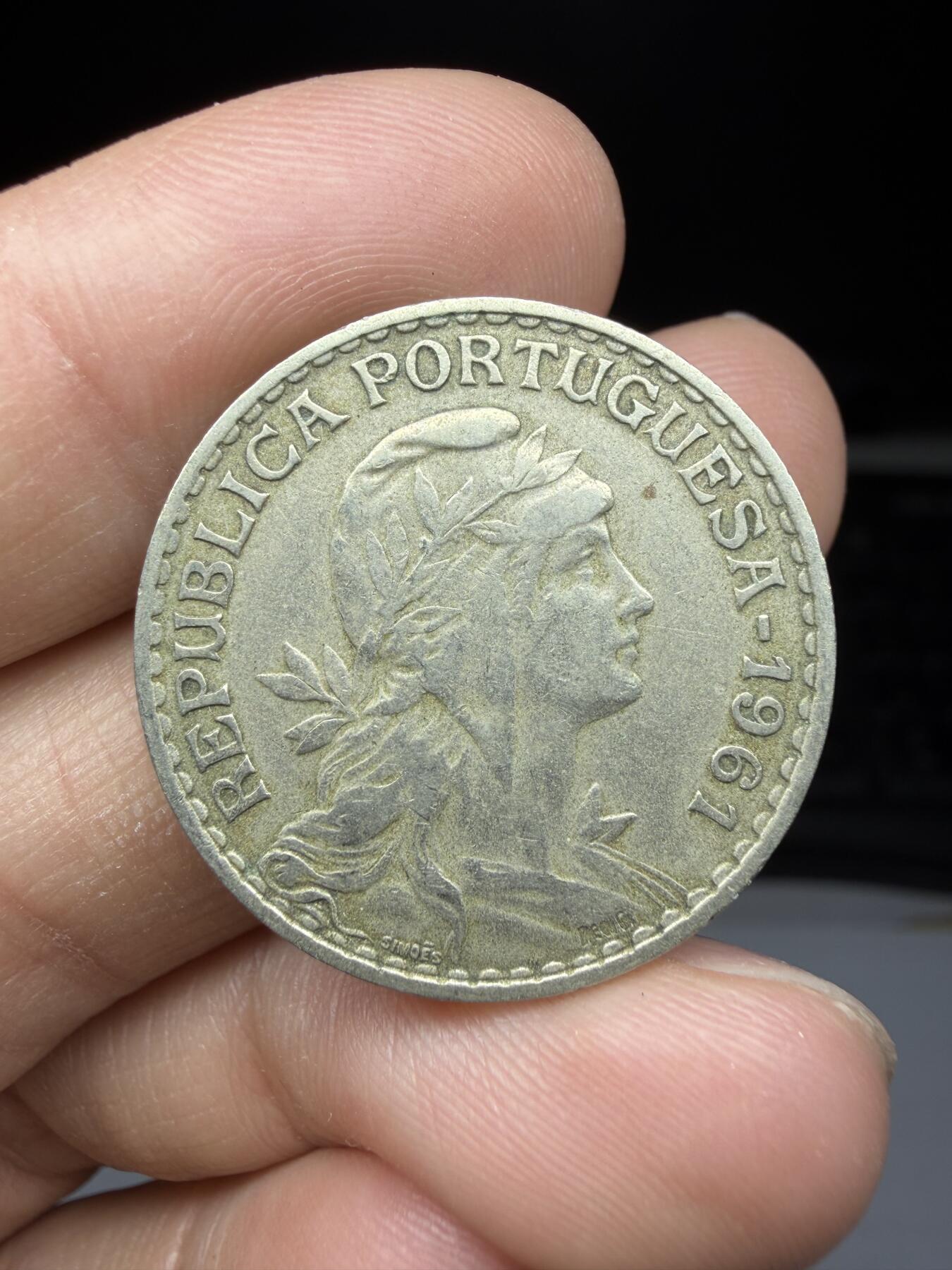2025年集古藏今外币拍卖第二期-第3场—（总第303拍），可以寄存60天，满160元包邮。 1961年葡萄牙1埃斯库多