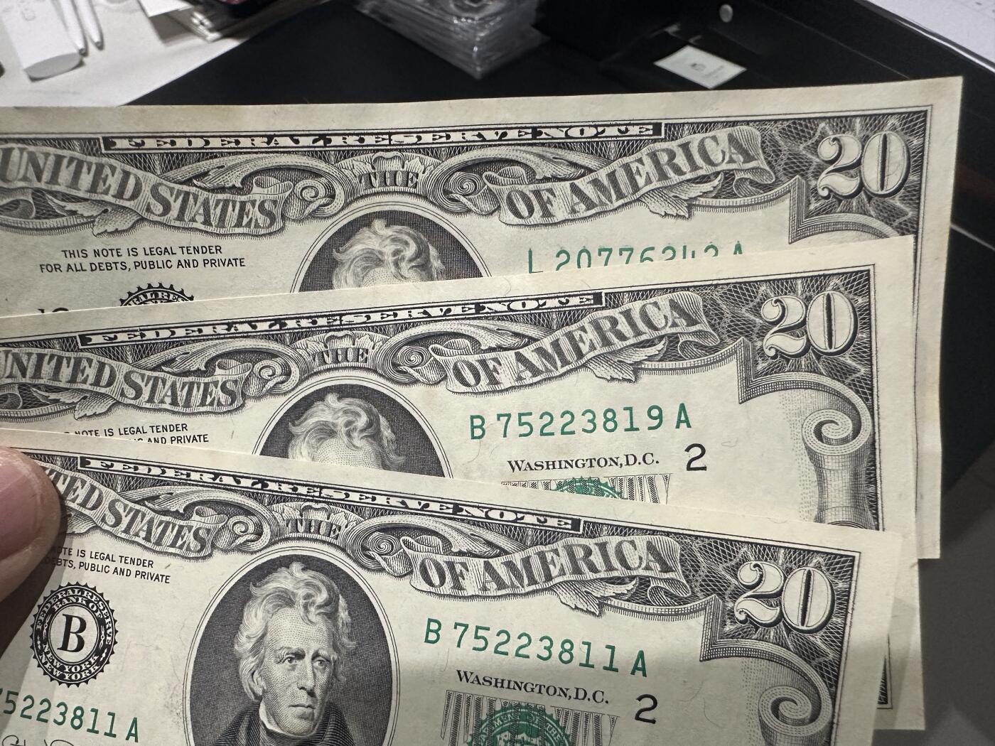 《外钞收藏家》第六百零七期（畅拍场）（本平台长期征集拍品、欢迎藏友们联系合作）