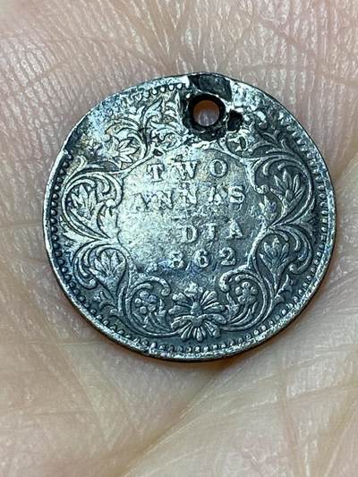 2026年第十八场(总第一百八十七场）外国好品散币场(免佣金) - 打孔–英属印度1862年2安娜银币(维多利亚女王中年带冠第一版，首发年，917高银)