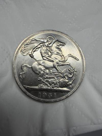 2025年集古藏今外币拍卖第二期-第3场—（总第303拍），可以寄存60天，满160元包邮。 - 英国 1951年 乔治六世马剑克朗纪念币 最后的镍马剑 