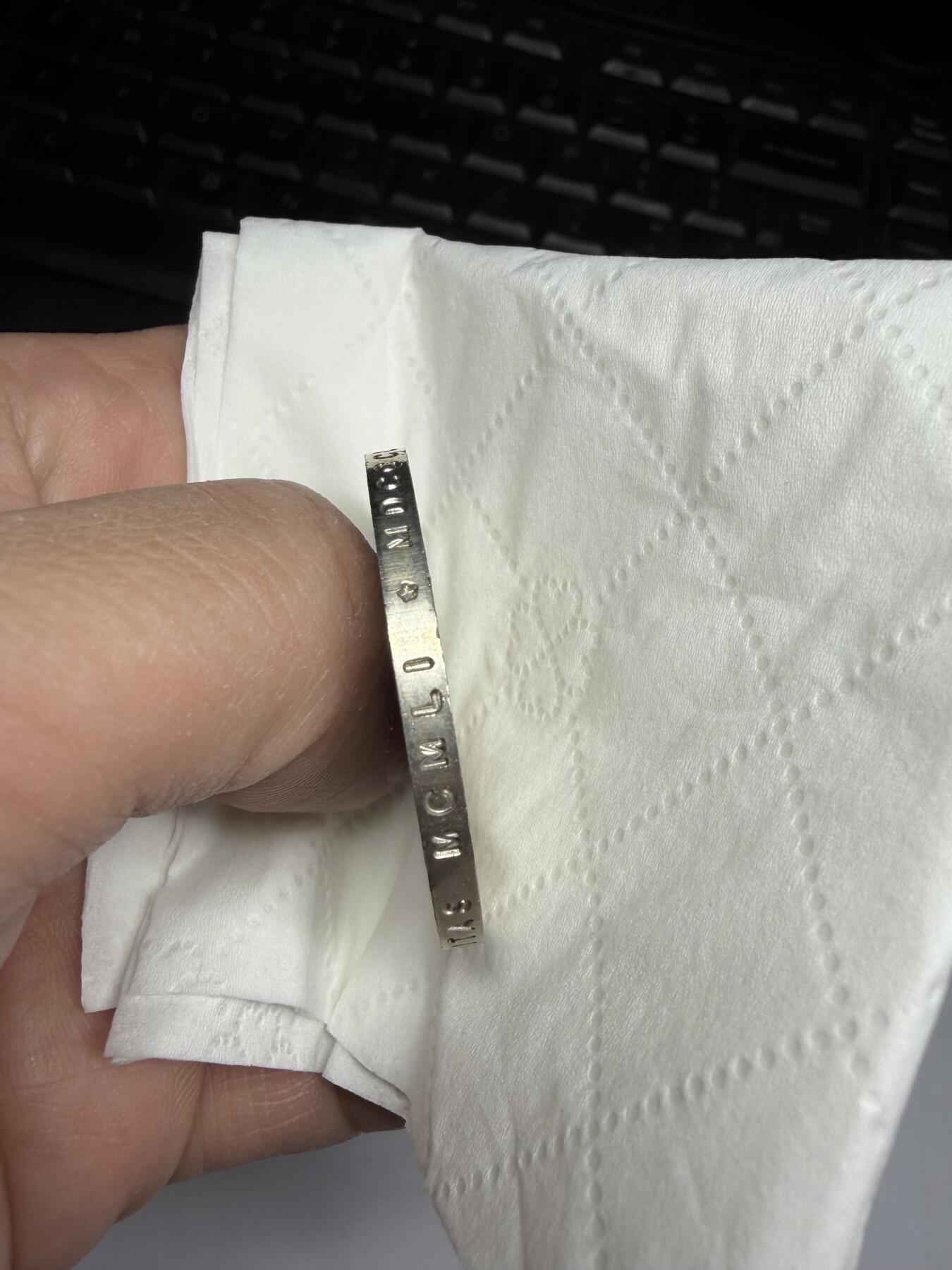 2025年集古藏今外币拍卖第二期-第3场—（总第303拍），可以寄存60天，满160元包邮。 英国 1951年 乔治六世马剑克朗纪念币 最后的镍马剑 