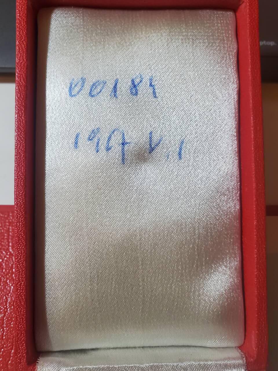 韵星假日军品类拍卖第三十九期暨默多克中校夫妇专场 -- Rimey Holidays Militaria Auction 39 & The Modoks Collection  匈牙利人民共和国默多克中校铜级为祖国服务奖章带盒（早期版本）带大证书佩戴证明一套 