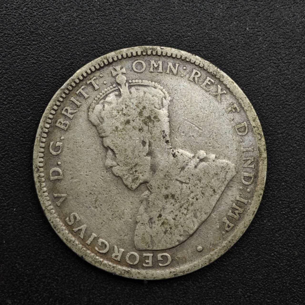 【淘币小摊】实时拍第八百六十三拍   小银币散币场   年前最后一周 之前的预留小年前全部发出 请更换最新收货地址  澳大利亚1911年乔治五世一先令银币