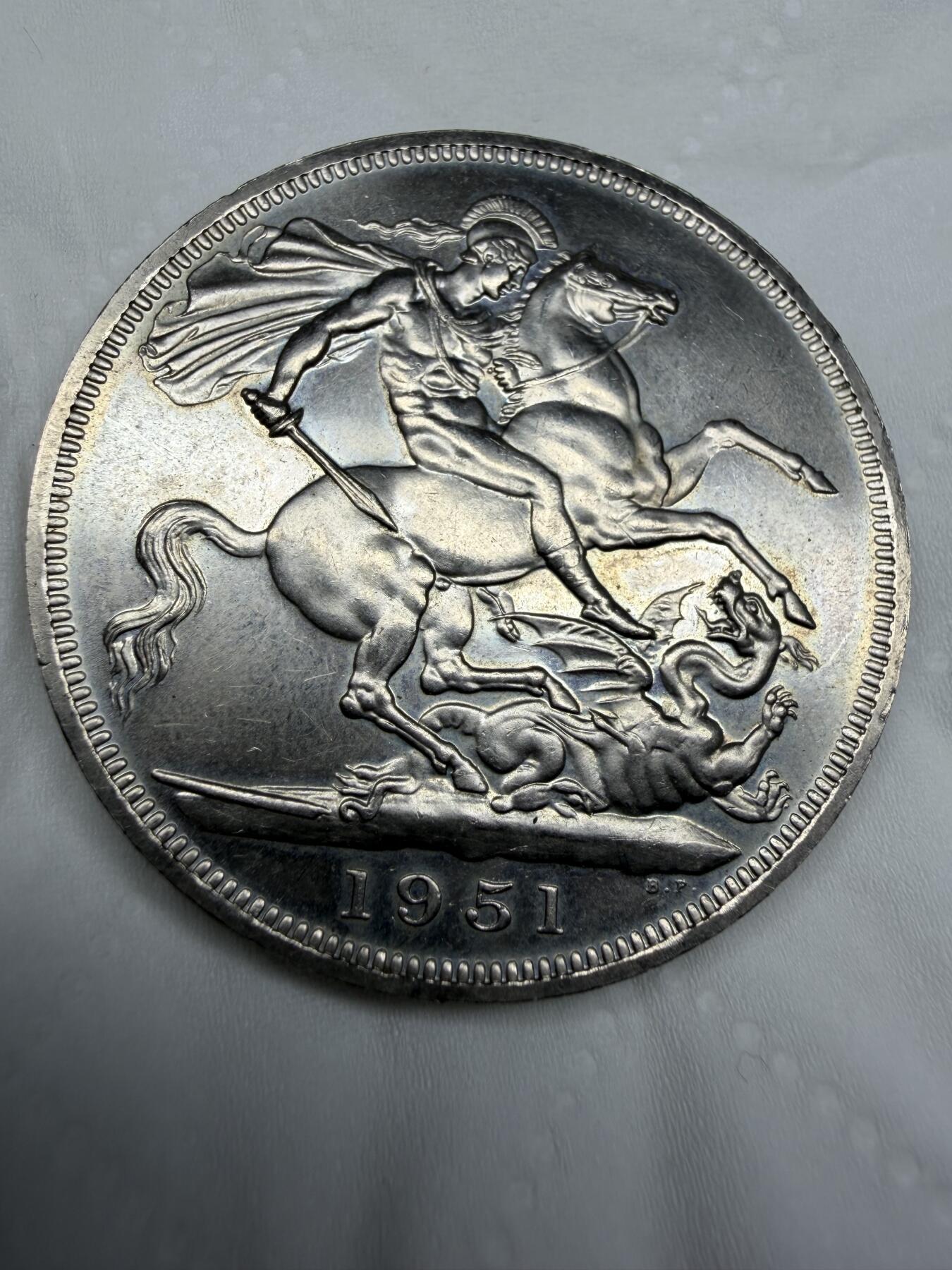 2025年集古藏今外币拍卖第二期-第3场—（总第303拍），可以寄存60天，满160元包邮。 英国 1951年 乔治六世马剑克朗纪念币 最后的镍马剑 