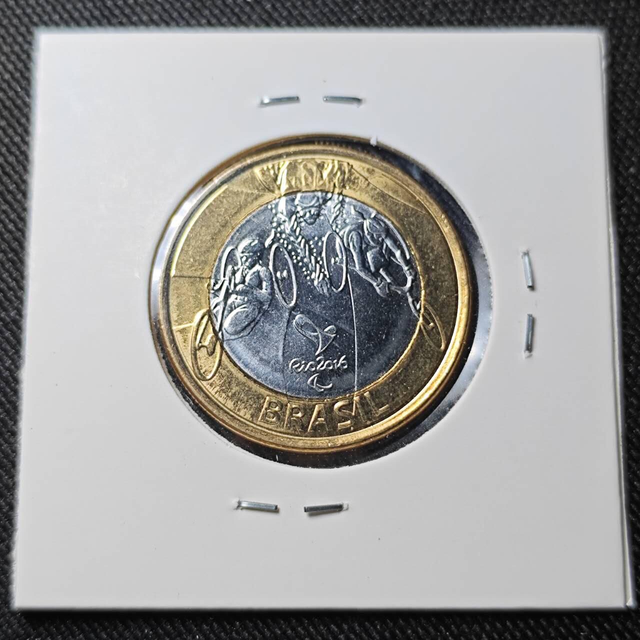 KK钱币收藏小铺  第391期  2月预留时间 周末发货  巴西1瑞尔双色币纪念币
