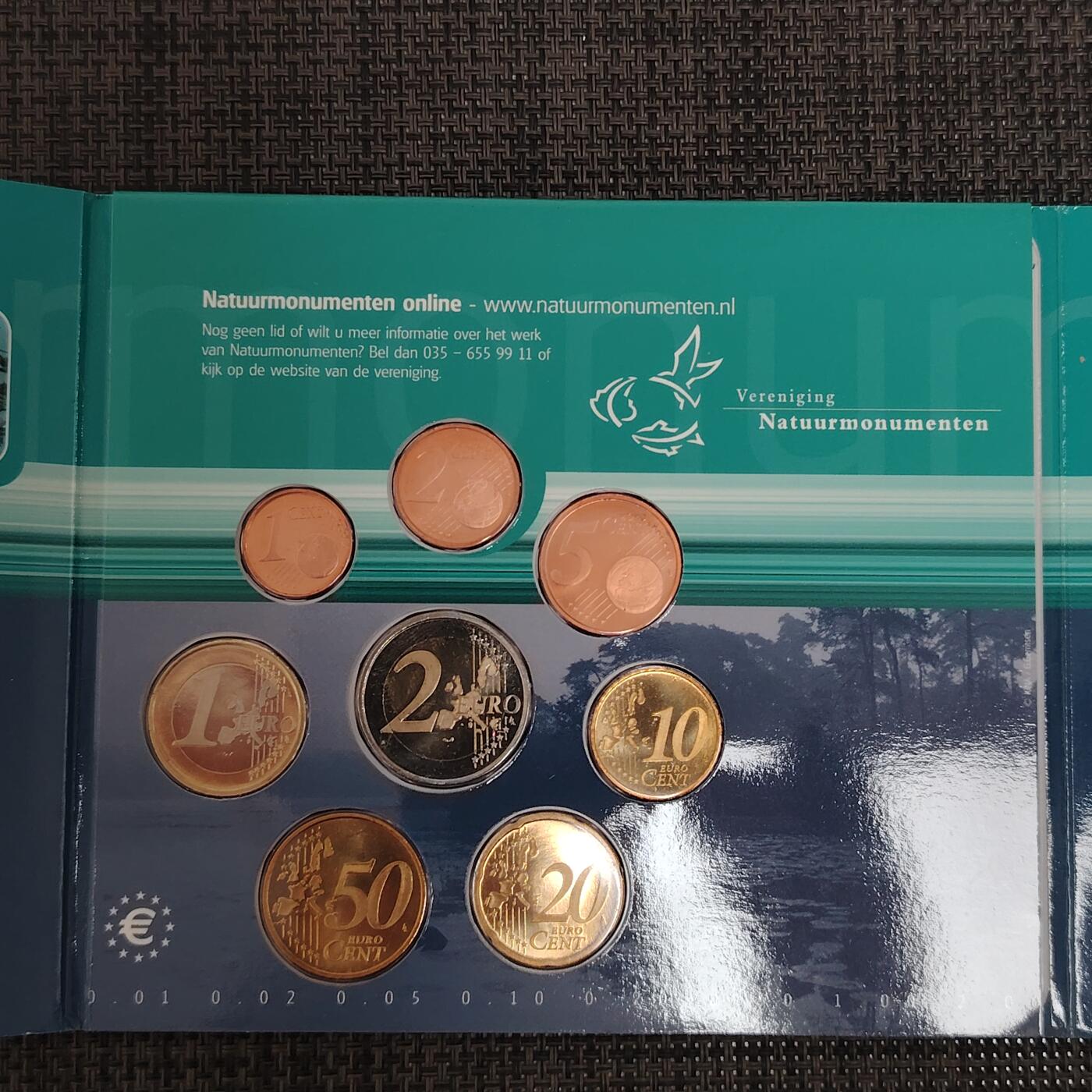 布加迪🐬～世界钱币(上海)🌾第 273 期 /  各国套币和散币 荷兰🇳🇱 2000年 8枚欧元套币