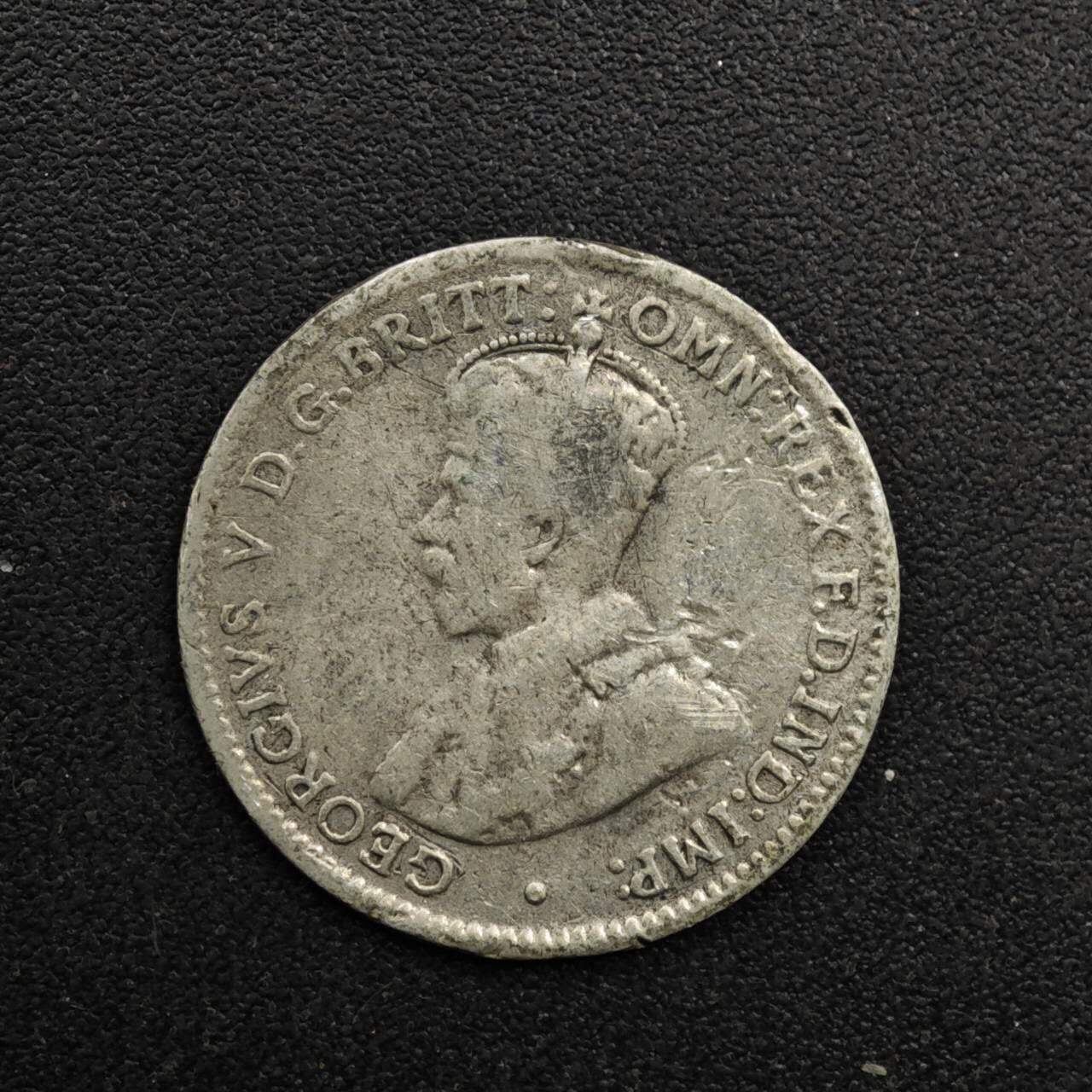 【淘币小摊】实时拍第八百六十三拍   小银币散币场   年前最后一周 之前的预留小年前全部发出 请更换最新收货地址  澳大利亚1915年乔治五世3便士银币