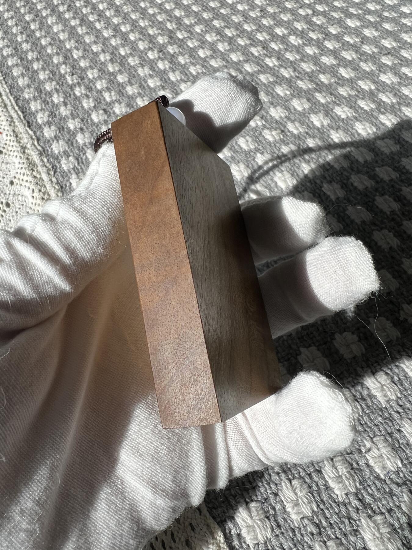 零元拍：A30金丝楠平安无事牌，3D立体水波香喷喷的小金砖，金光闪闪，70/48/13.6MM