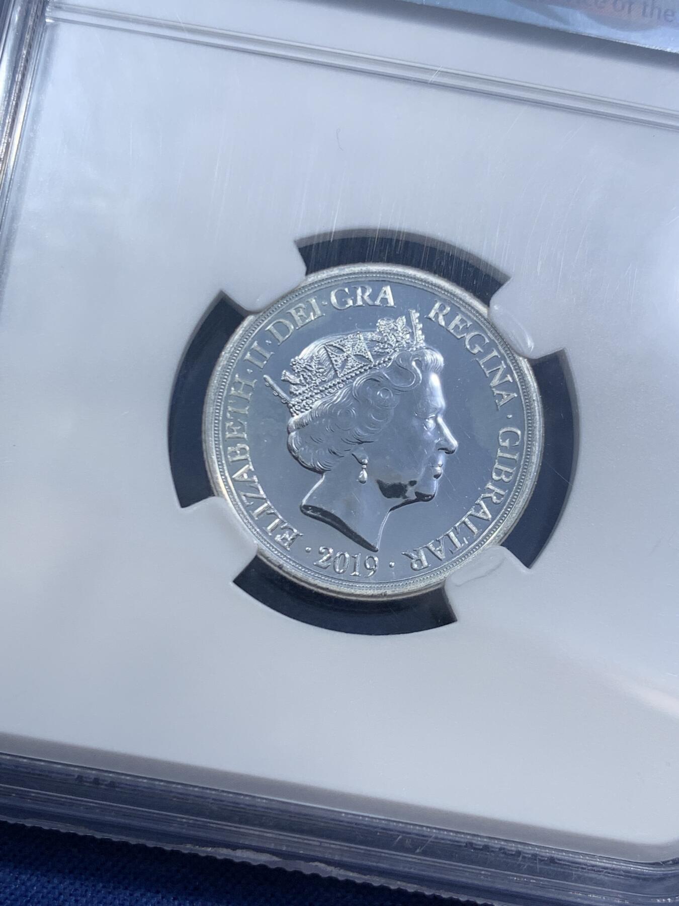 《竞宝斋》第464场 周日，周一，周二，3场连拍 （全场包邮）欢迎送拍 NGC PF66UC 直布罗陀2019年银索维尔，圣乔治屠龙，7.98克，999银，国内少见，收藏马剑图案的可以凑一个。