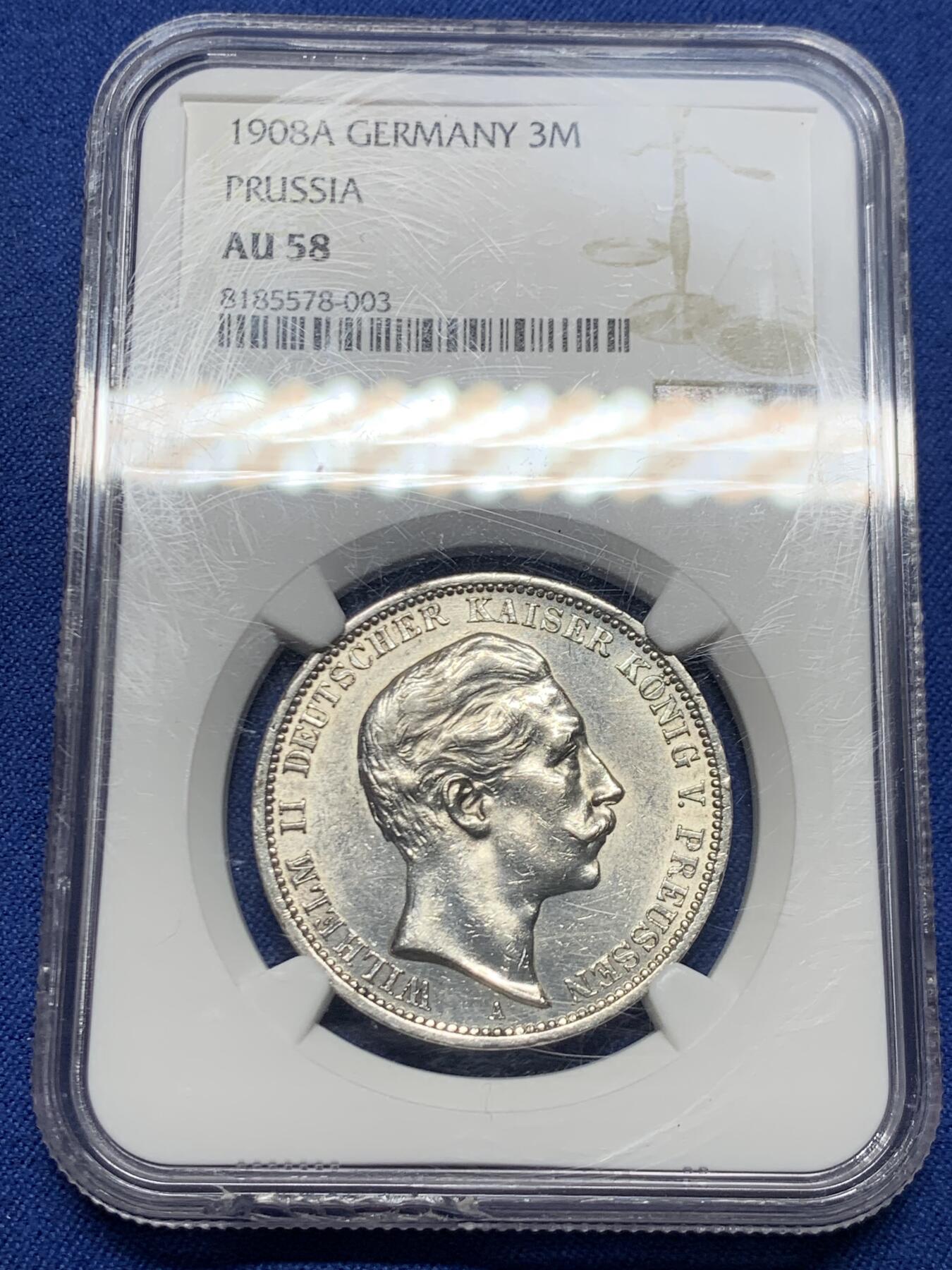 《竞宝斋》第464场 周日，周一，周二，3场连拍 （全场包邮）欢迎送拍 NGC AU58 德国 普鲁士 1908年 威廉二世 流通版 3马克 银币。盒子下端有破损
