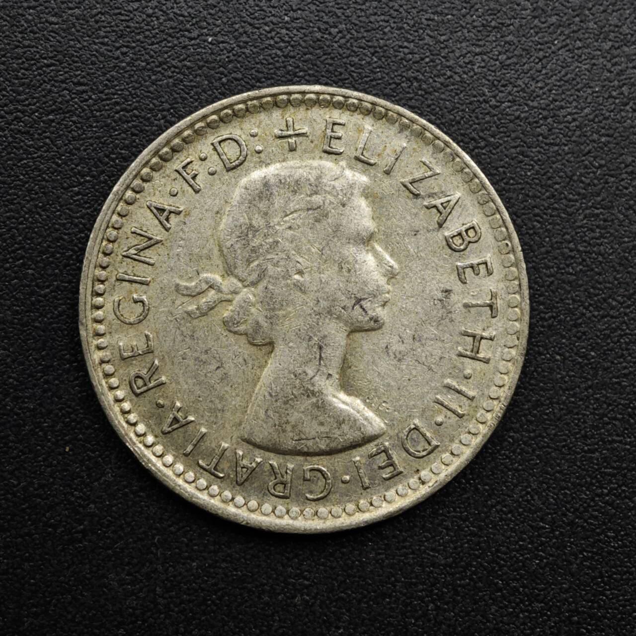 【淘币小摊】实时拍第八百六十三拍   小银币散币场   年前最后一周 之前的预留小年前全部发出 请更换最新收货地址  澳大利亚1962年伊丽莎白二世6便士银币