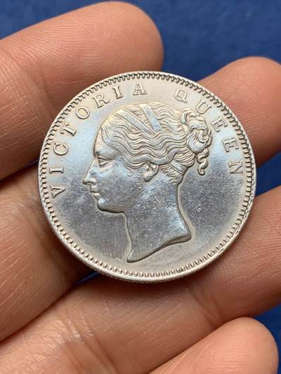 《竞宝斋》第464场 周日，周一，周二，3场连拍 （全场包邮）欢迎送拍 - 东印度公司 1840年 维多利亚女王单辫1卢比银币 细节好 11.64克左右 917银