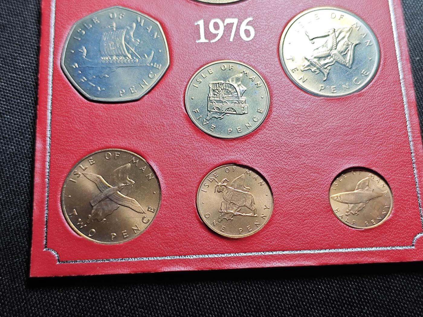 KK钱币收藏小铺  第400期  百期特拍（四拍之四）2月预留时间 周末发货  1976马恩岛大小面值清年一套