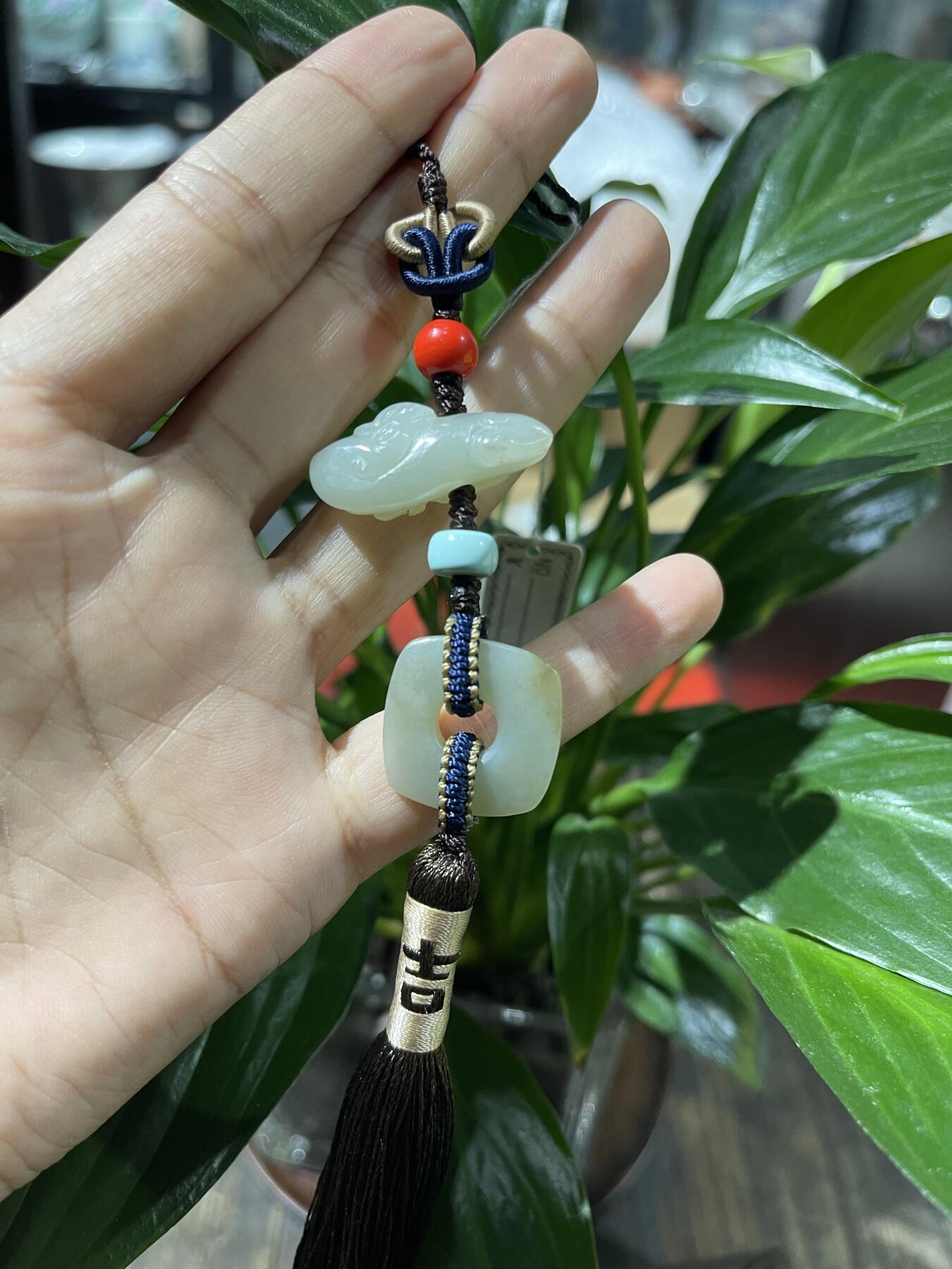 和田玉籽料手工挂饰