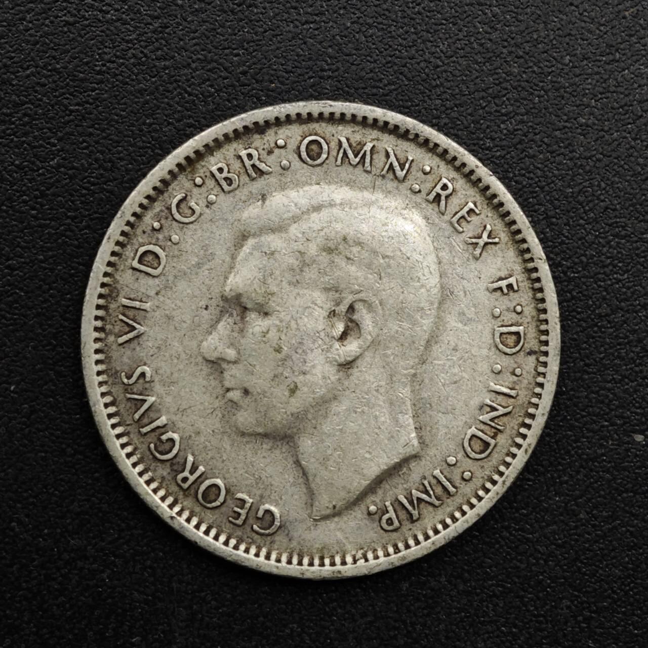 【淘币小摊】实时拍第八百六十三拍   小银币散币场   年前最后一周 之前的预留小年前全部发出 请更换最新收货地址  澳大利亚1945年乔治六世6便士银币