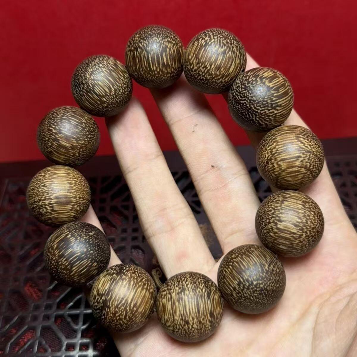 越南芽庄白奇楠沉香手串                                                                    