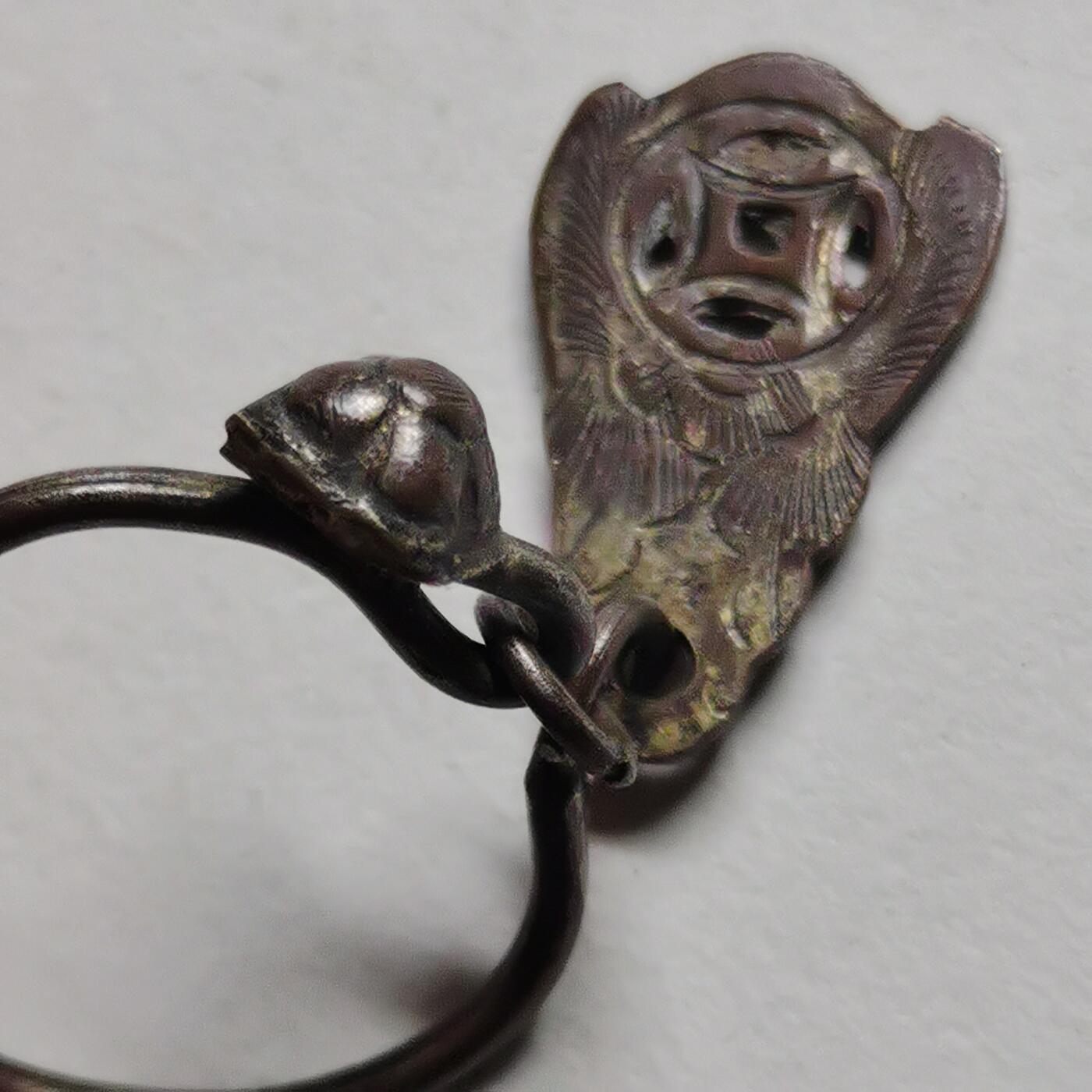 杂件专场98期 清代铜鎏金耳环一个