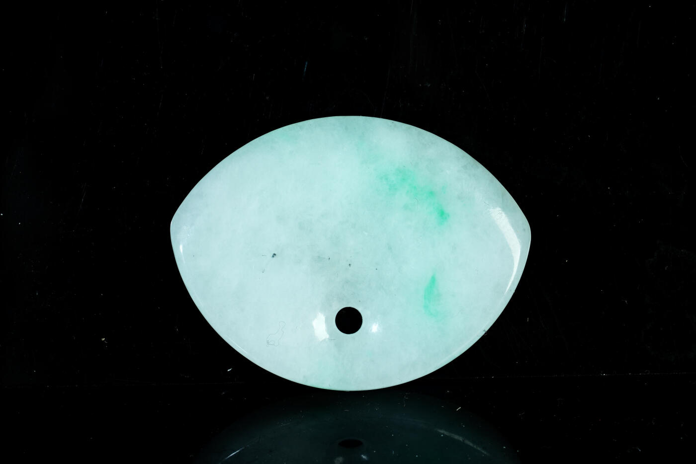 上海都达杂项专场十九（全场包邮） 天然冰糯种飘绿翡翠（A货）精雕《平安扣》挂件90-9