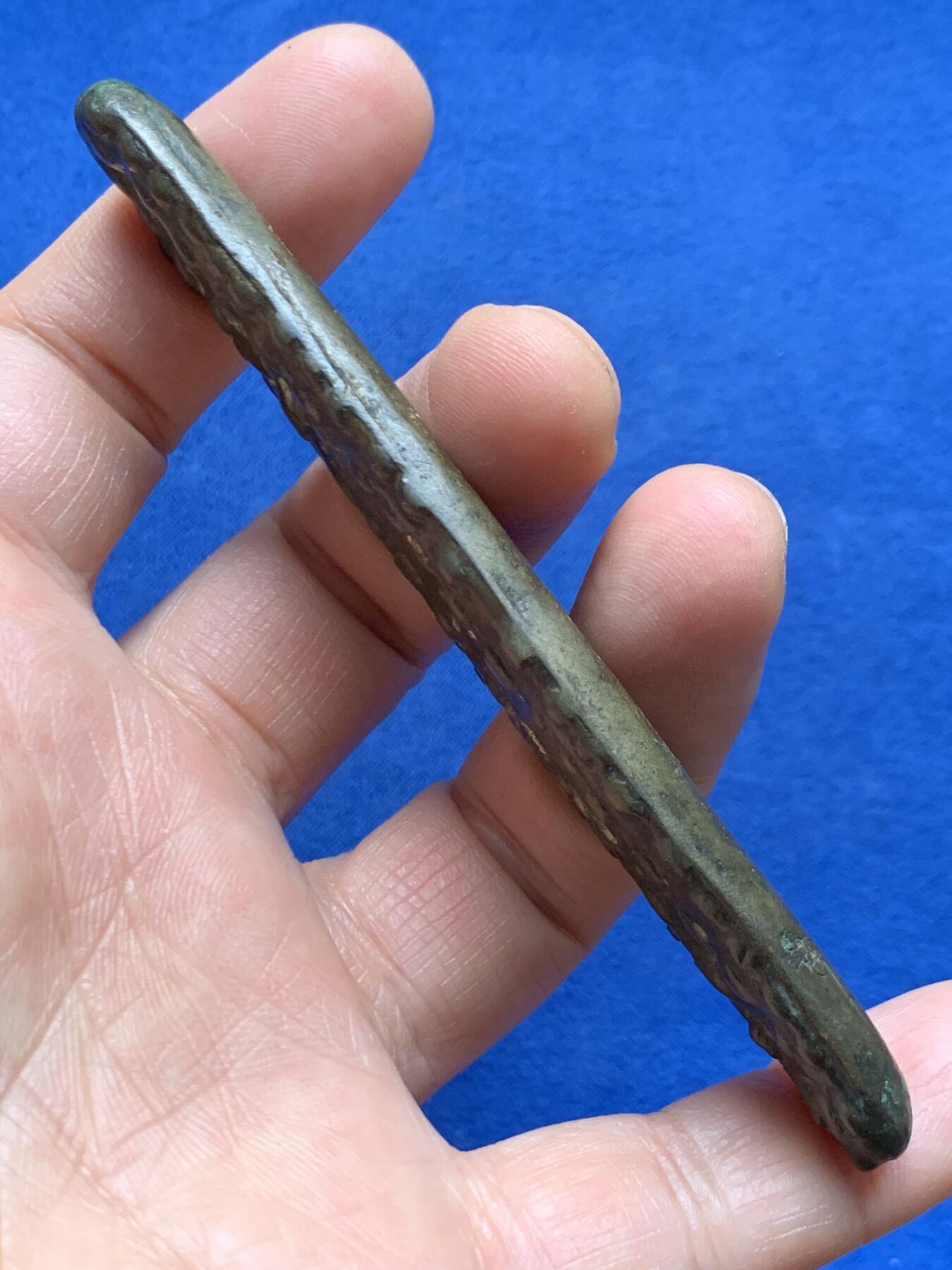 《竞宝斋》第464场 周日，周一，周二，3场连拍 （全场包邮）欢迎送拍 泰国 早期 虎舌银条 105mm 94.6g 大尺寸