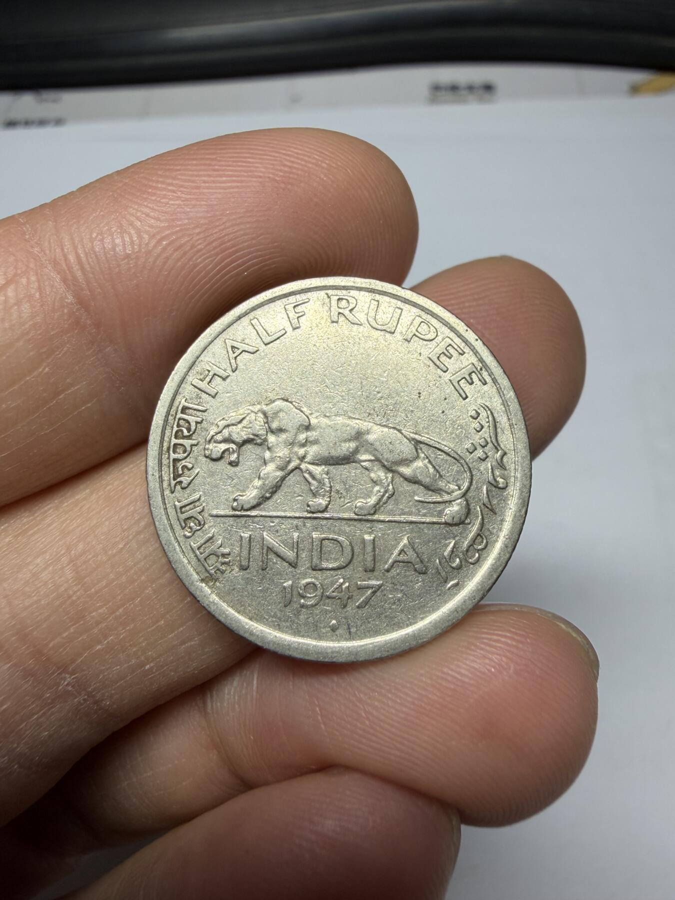2025年集古藏今外币拍卖第二期-第3场—（总第303拍），可以寄存60天，满160元包邮。 1947年英属印度半卢比